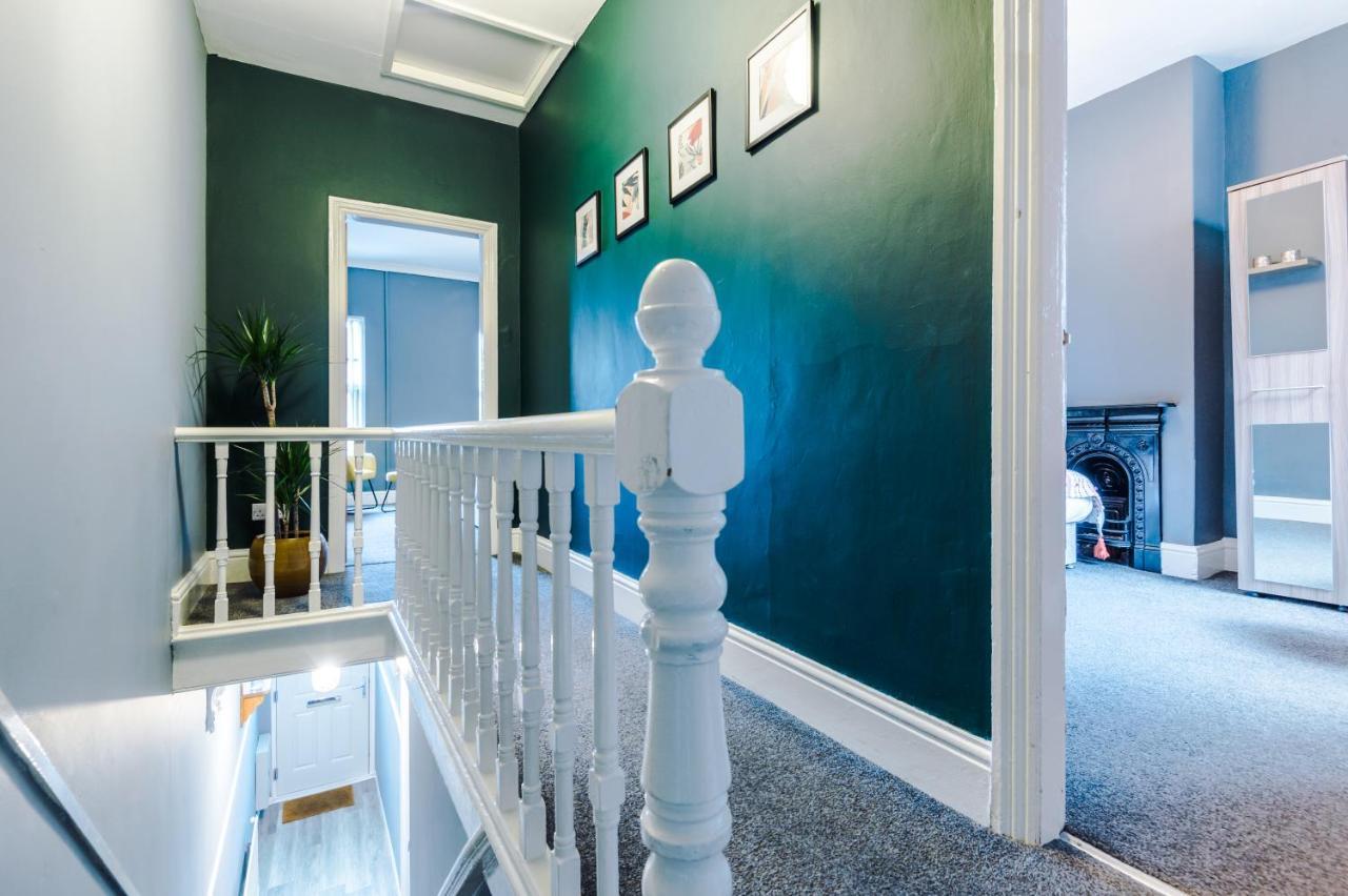 Spacious Modern Chester Home - Great Location Exteriér fotografie